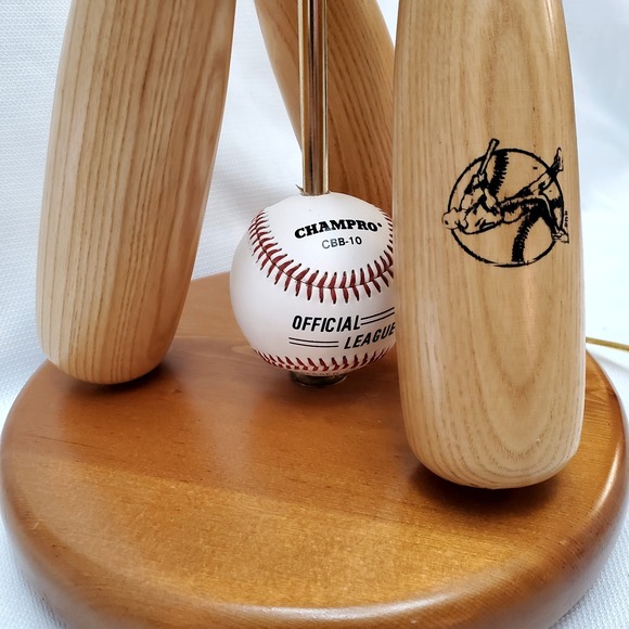 Vintage "Champro" ◇ Baseball Themed Table Lamp & Shade ◇ Triple Bats & Baseball - Picture 3 of 8